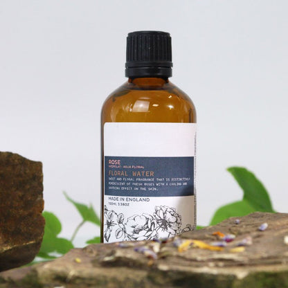 Hydrolat de Rose – Éclat & Douceur pour la Peau